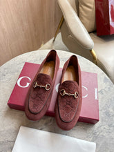 China Replica Gucci Women Shoes 102usd Only